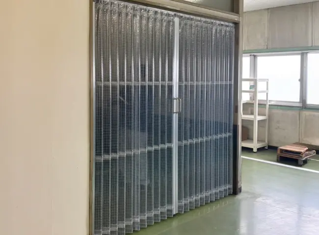 カスタマイズ-アコーディオンドア