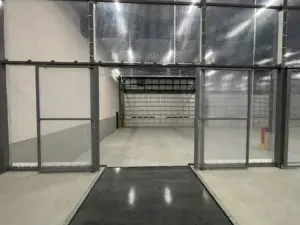 糸入りビニール扉④