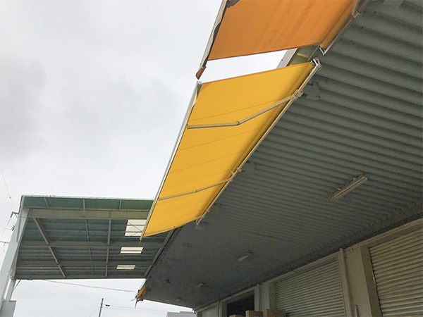 オーニングテント①