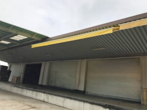 オーニングテント②