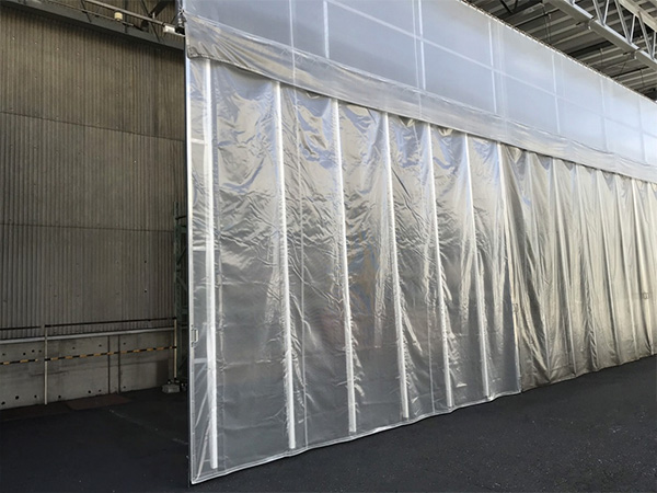 屋外_芯材カーテン①