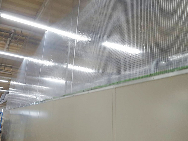 間仕切り固定シート①