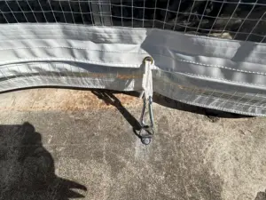 糸入りビニールカーテン_タッセル_グランドフック