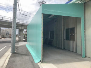 片流れテント①