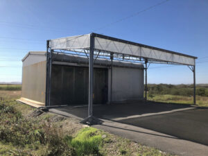 上屋テントの写真②