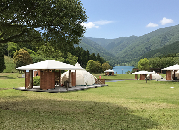 グランピング施設_テントの写真①