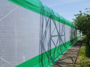 荷捌きテントの写真①