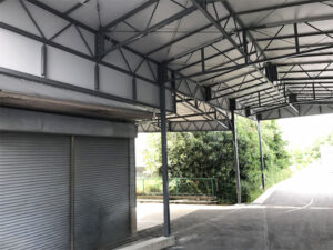 通路・上屋テントの写真②