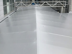 通路・上屋テントの屋根部分の写真