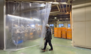 マグノレン付きカーテンの写真②